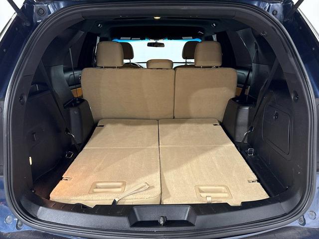 Photo of 2017 Blue Jeans Metallic Ford Explorer