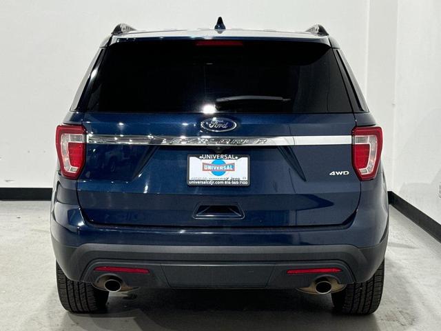Photo of 2017 Blue Jeans Metallic Ford Explorer