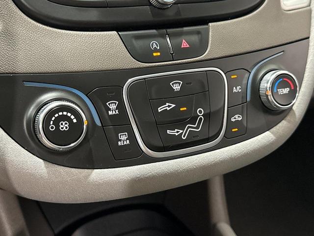 Photo of 2022 Summit White Chevrolet Malibu