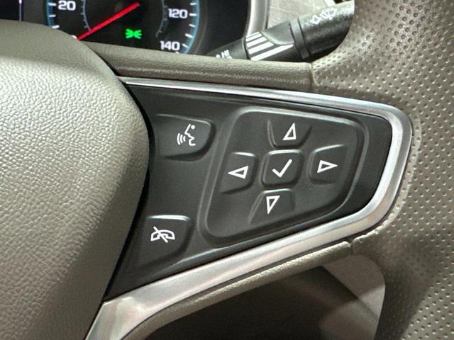 Photo of 2022 Summit White Chevrolet Malibu