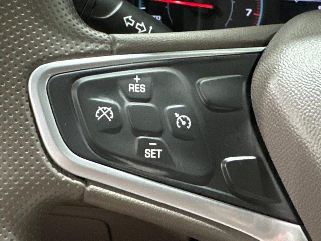 Photo of 2022 Summit White Chevrolet Malibu