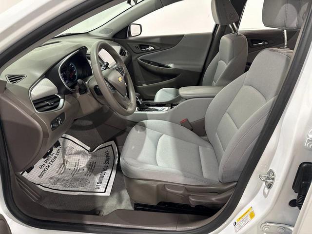 Photo of 2022 Summit White Chevrolet Malibu
