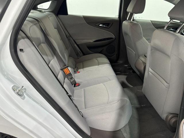 Photo of 2022 Summit White Chevrolet Malibu