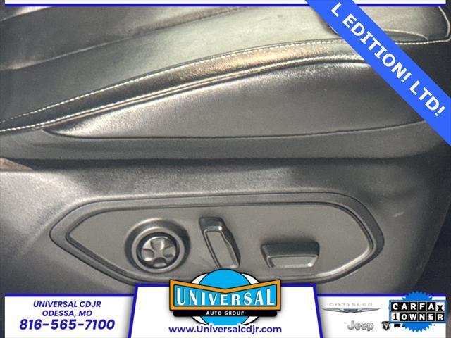 Photo of 2022 Bright White Clearcoat Jeep Grand Cherokee L