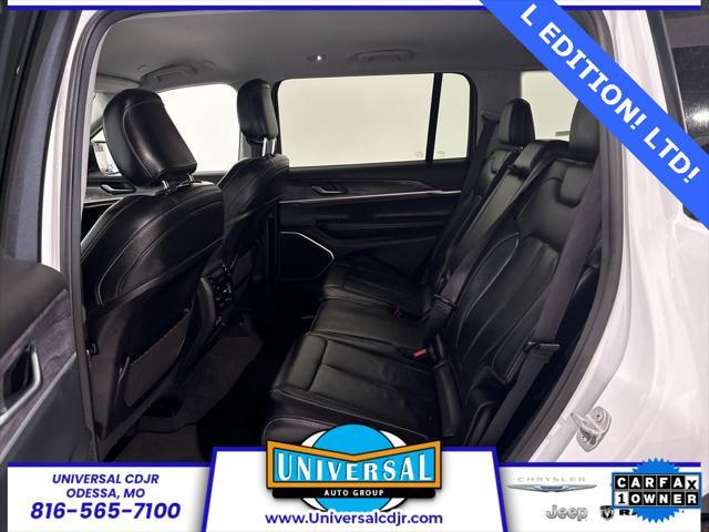 Photo of 2022 Bright White Clearcoat Jeep Grand Cherokee L