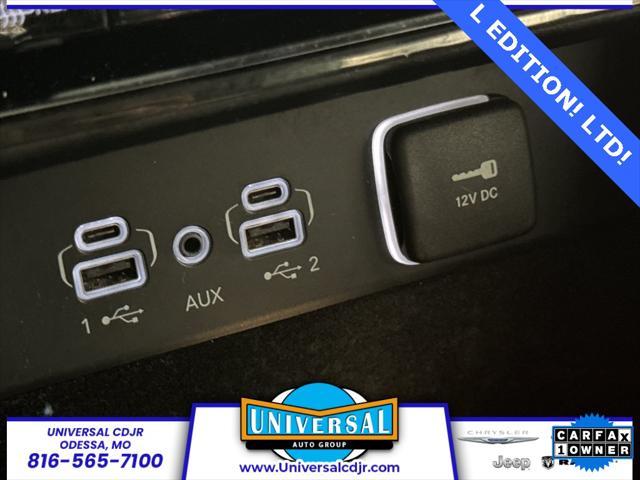 Photo of 2022 Bright White Clearcoat Jeep Grand Cherokee L
