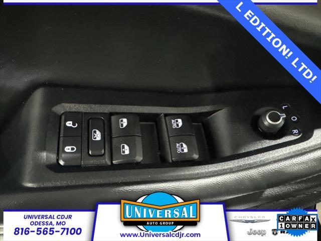 Photo of 2022 Bright White Clearcoat Jeep Grand Cherokee L