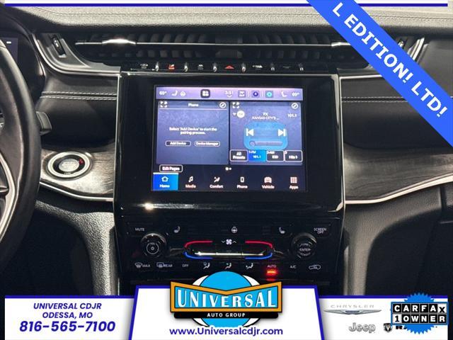 Photo of 2022 Bright White Clearcoat Jeep Grand Cherokee L