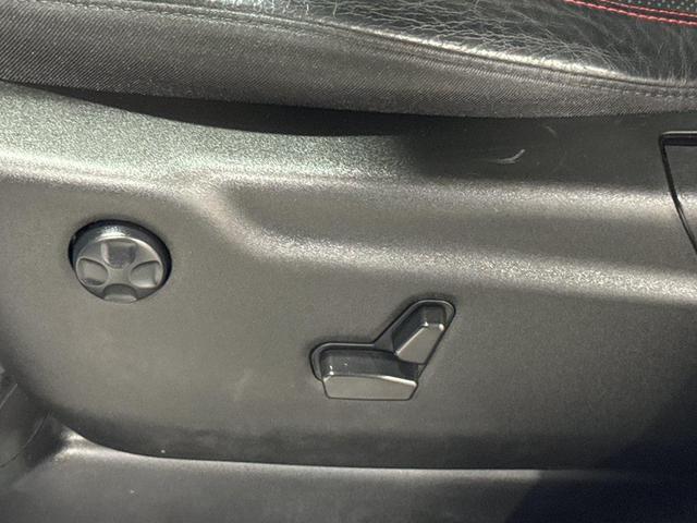Photo of 2023 White Knuckle Clearcoat Dodge Durango