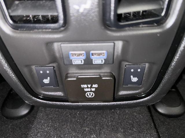 Photo of 2023 White Knuckle Clearcoat Dodge Durango