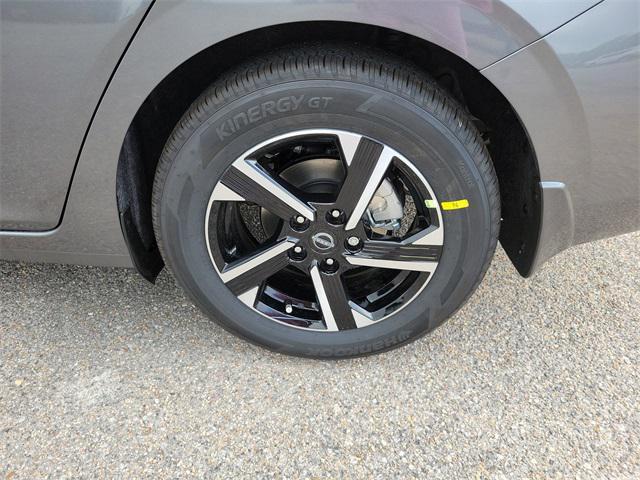 Photo of 2025 Gun Metallic Nissan Sentra