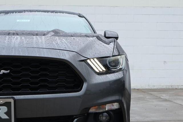 Photo of 2016 Magnetic Metallic Ford Mustang