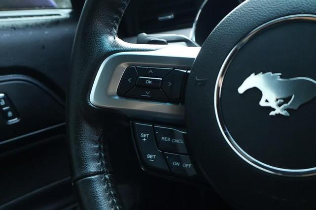 Photo of 2016 Magnetic Metallic Ford Mustang