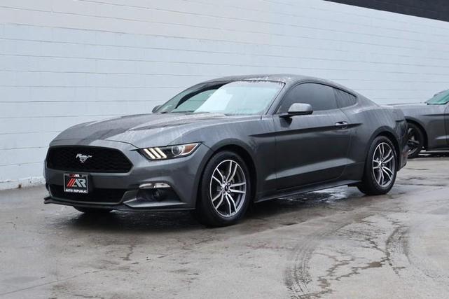 Photo of 2016 Magnetic Metallic Ford Mustang