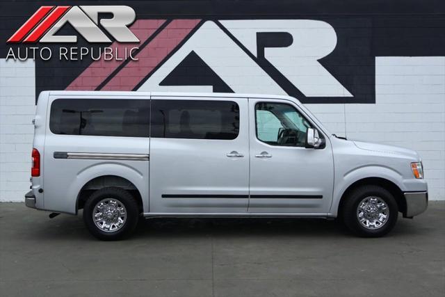 2013 Nissan Nv Passenger Nv3500 Hd