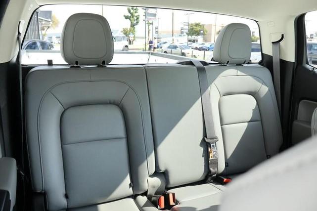 Photo of 2020 Summit White Chevrolet Colorado