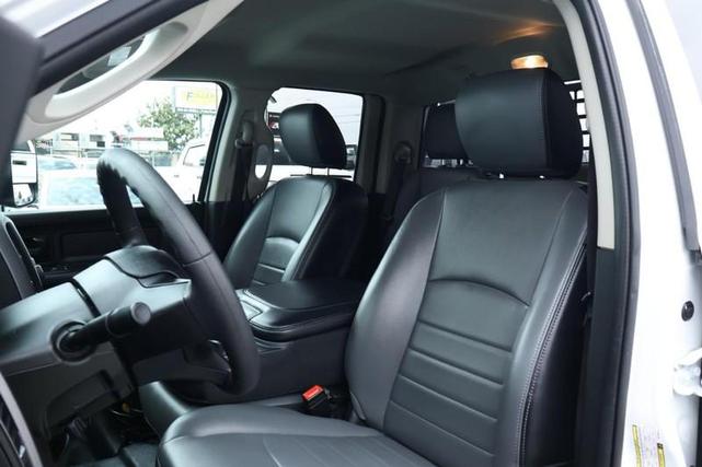Photo of 2022 Bright White Clearcoat RAM 1500