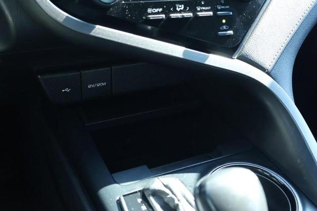 Photo of 2020 Super White Toyota Camry