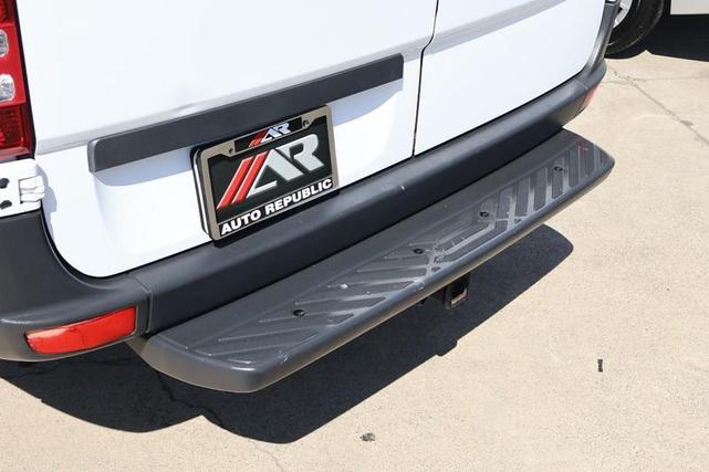 Photo of 2017 Arctic White Mercedes-Benz Sprinter 2500