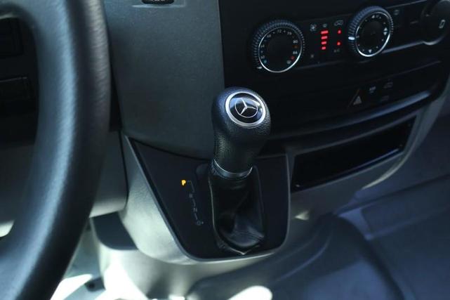 Photo of 2017 Arctic White Mercedes-Benz Sprinter 2500