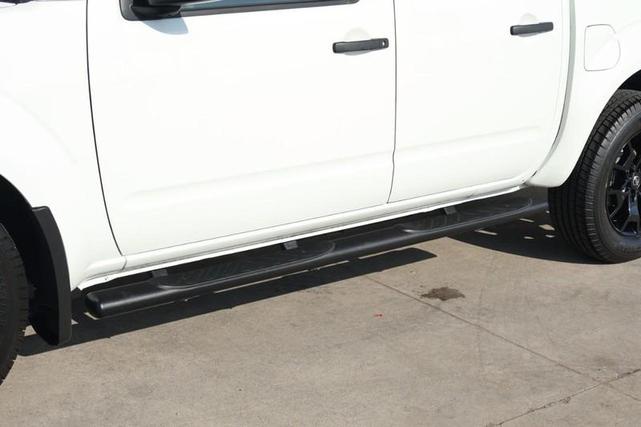 Photo of 2021 WHITE Nissan Frontier