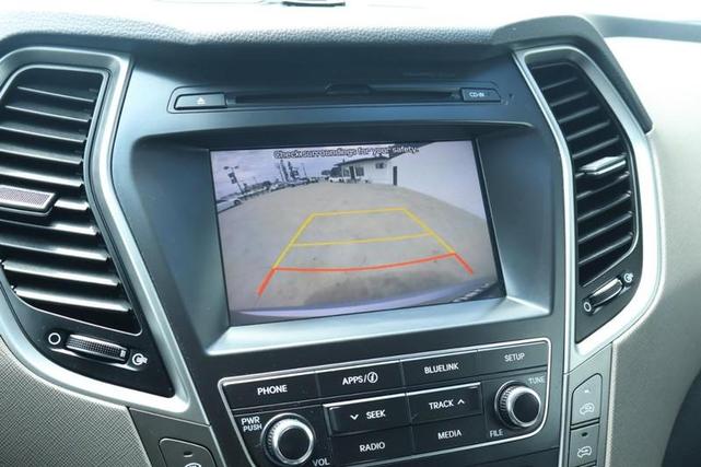 Photo of 2019 SILVER Hyundai Santa Fe XL