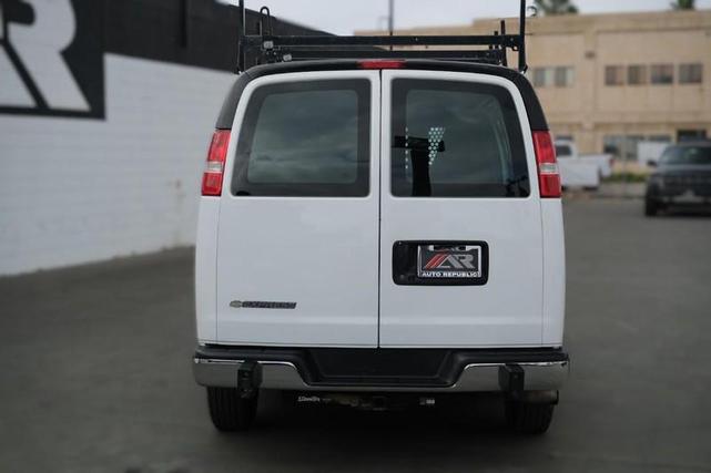 Photo of 2020 Summit White Chevrolet Express 2500