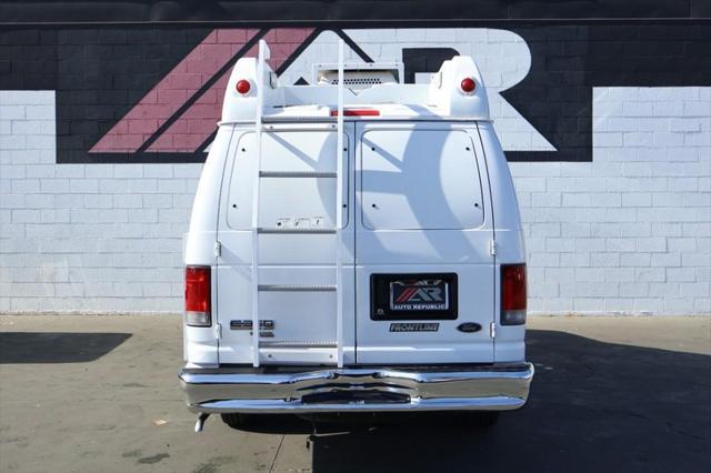 Photo of 2013 WHITE Ford E350 Super Duty