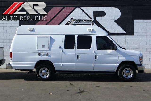 2013 Ford E350 Super Duty