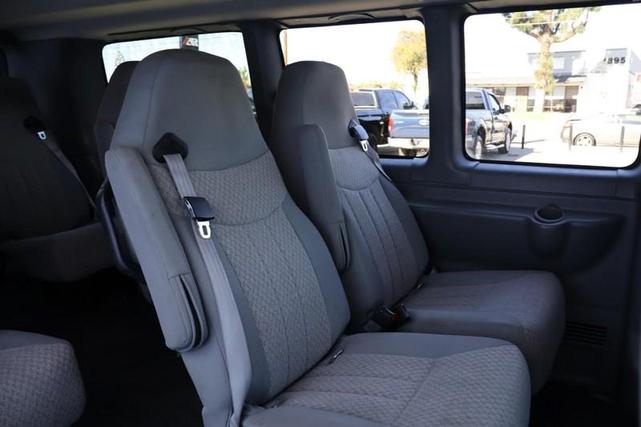 Photo of 2017 Summit White Chevrolet Express 2500