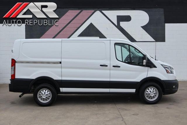 2023 Ford Transit-250