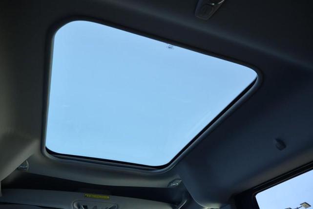 Photo of 2017 SILVER Ford Transit Connect