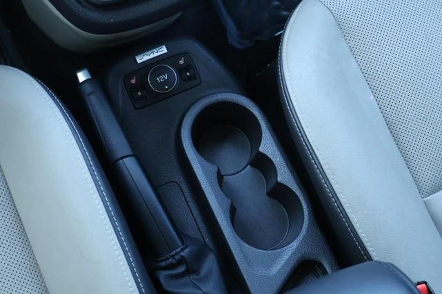 Photo of 2017 SILVER Ford Transit Connect