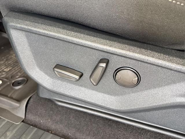 Photo of 2025 Iconic Silver Metallic Ford F-150