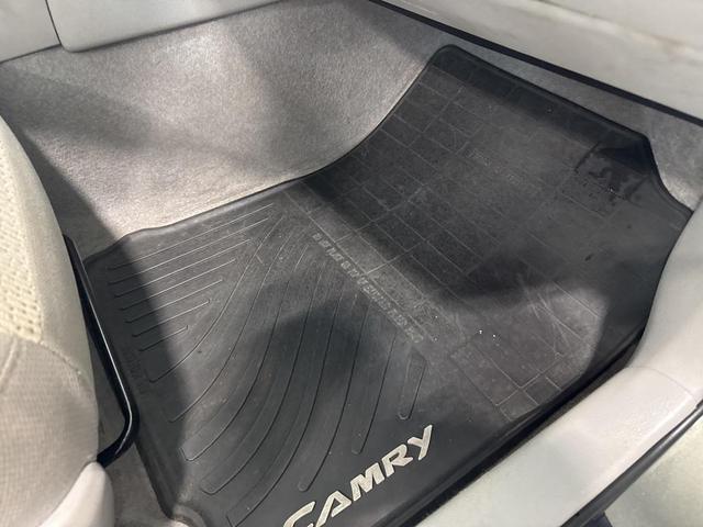 Photo of 2014 Cosmic Gray Mica Toyota Camry