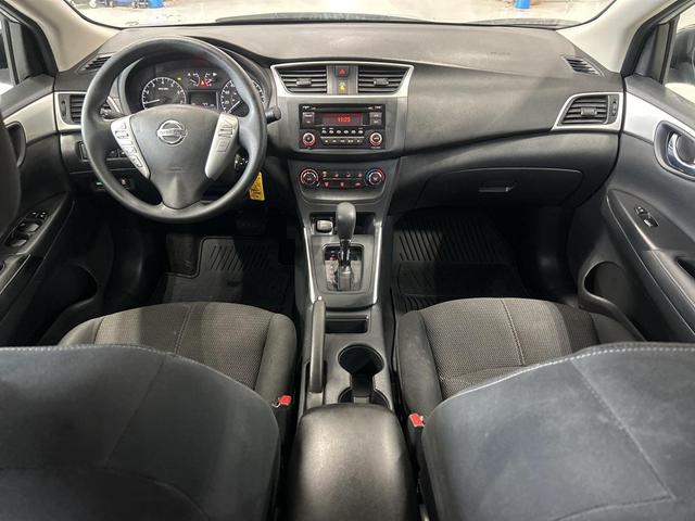Photo of 2017 Brilliant Silver Metallic Nissan Sentra