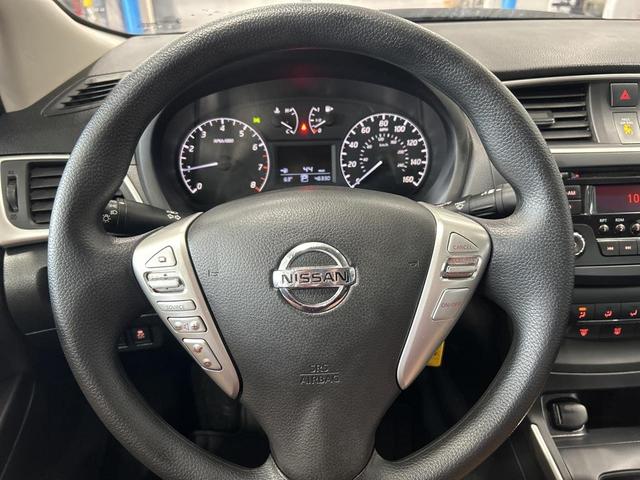 Photo of 2017 Brilliant Silver Metallic Nissan Sentra