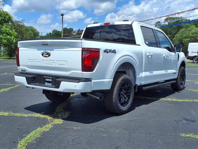 Photo of 2025 Oxford White Clearcoat Ford F-150