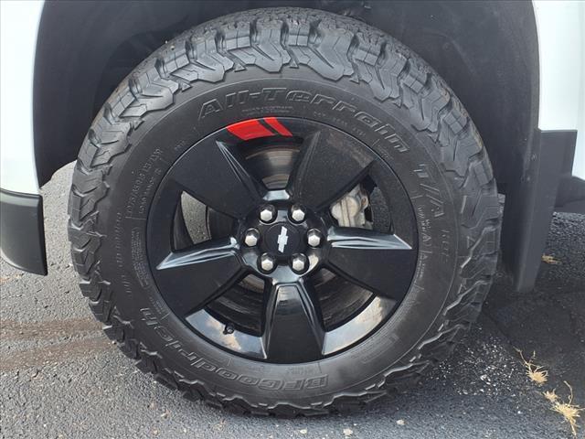 Photo of 2019 Summit White Chevrolet Colorado