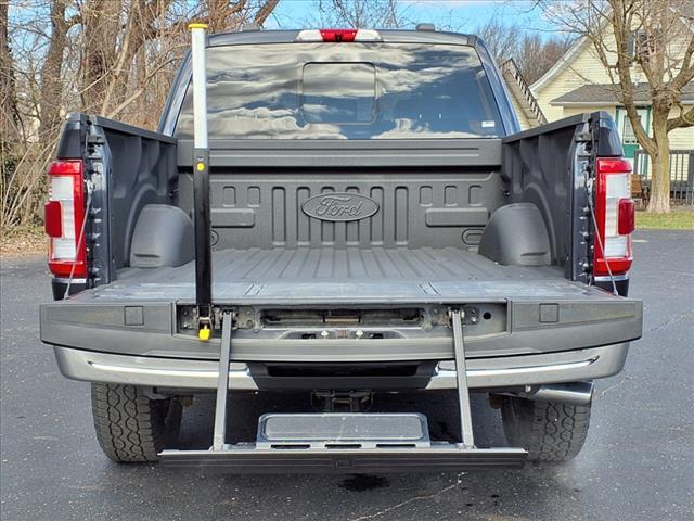 Photo of 2021 Smoked Quartz Metallic Tinted Clearcoat Ford F-150