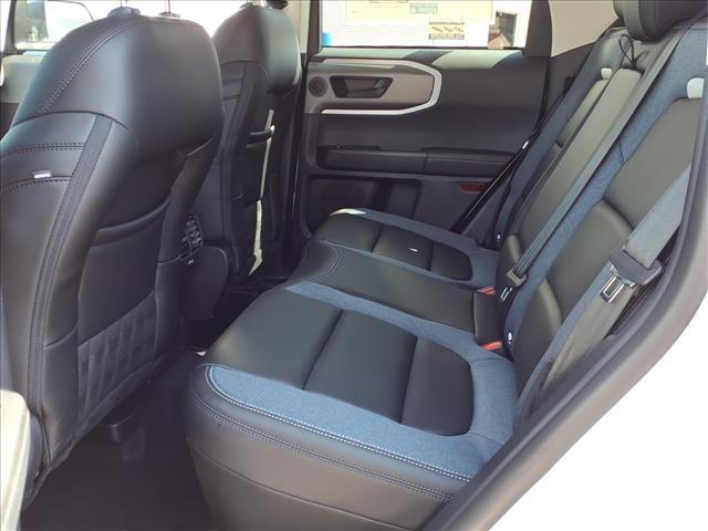 Photo of 2025 Oxford White Ford Bronco Sport