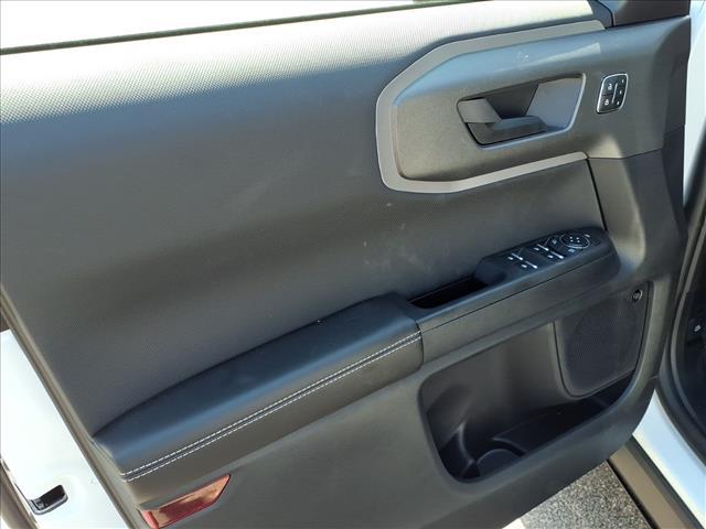 Photo of 2025 Oxford White Ford Bronco Sport