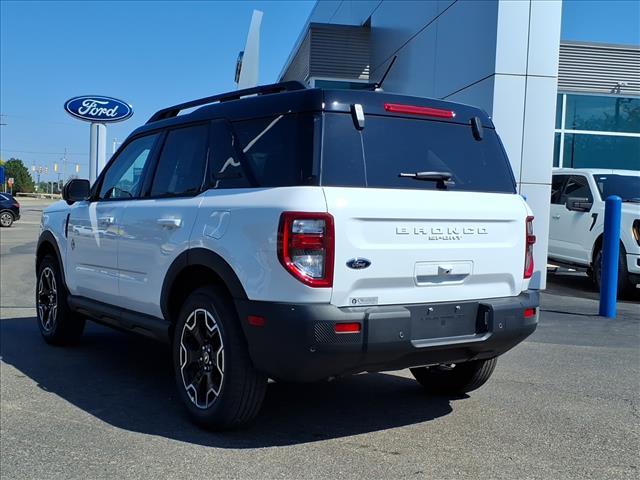 Photo of 2025 Oxford White Ford Bronco Sport