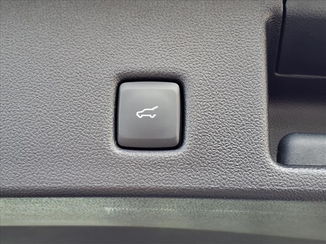 Photo of 2026 Gray Metallic Ford Escape