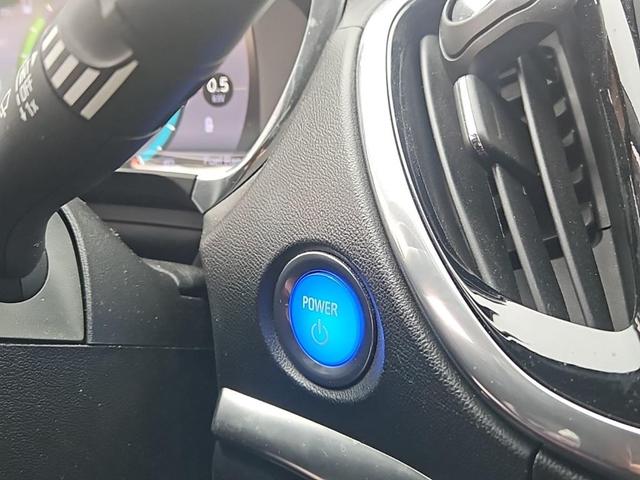 Photo of 2019 Iridescent Pearl Tricoat Chevrolet Volt