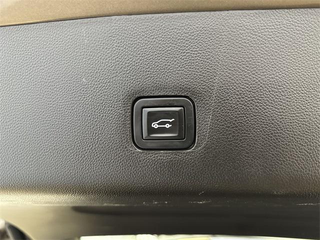 Photo of 2020 Stone Gray Metallic Chevrolet Traverse