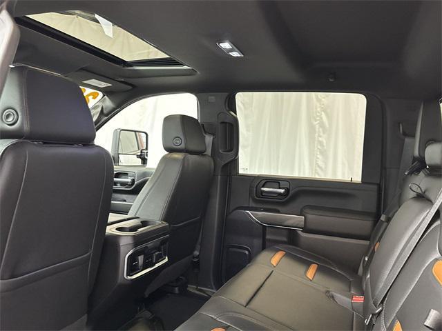Photo of 2022 Cayenne Red Tintcoat GMC Sierra 2500