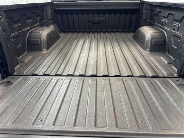 Photo of 2021 Black Chevrolet Silverado 1500