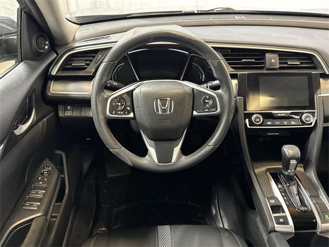 Photo of 2018 Modern Steel Metallic Honda Civic
