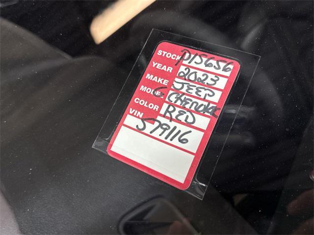 Photo of 2023 Velvet Red Pearlcoat Jeep Grand Cherokee